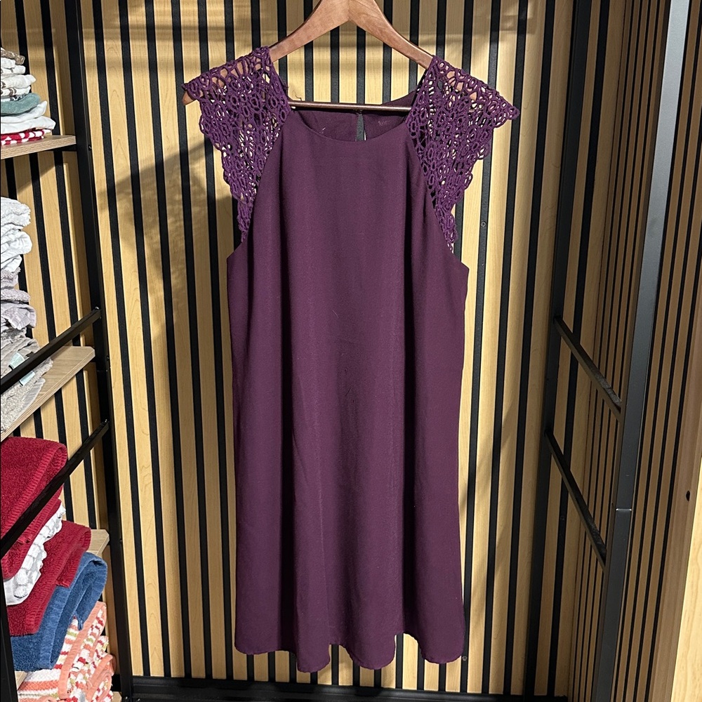 Purple Sleeveless Dress with Lace Shoulders